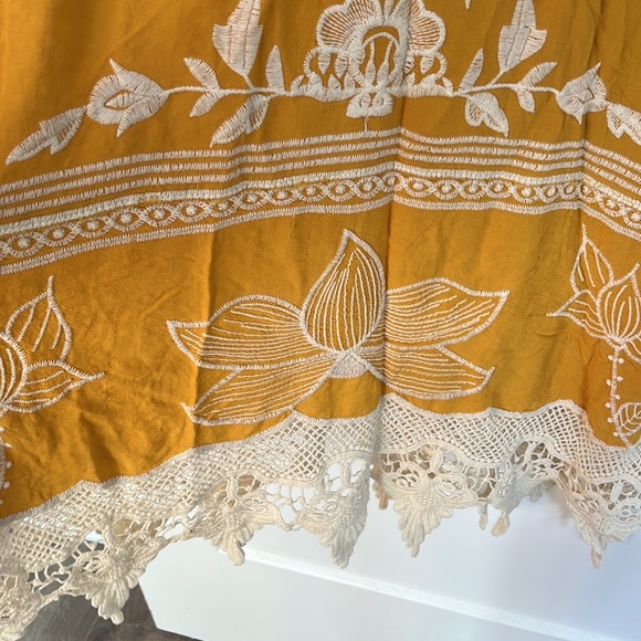 Mustard Kaftan dress - Picture 4 of 4